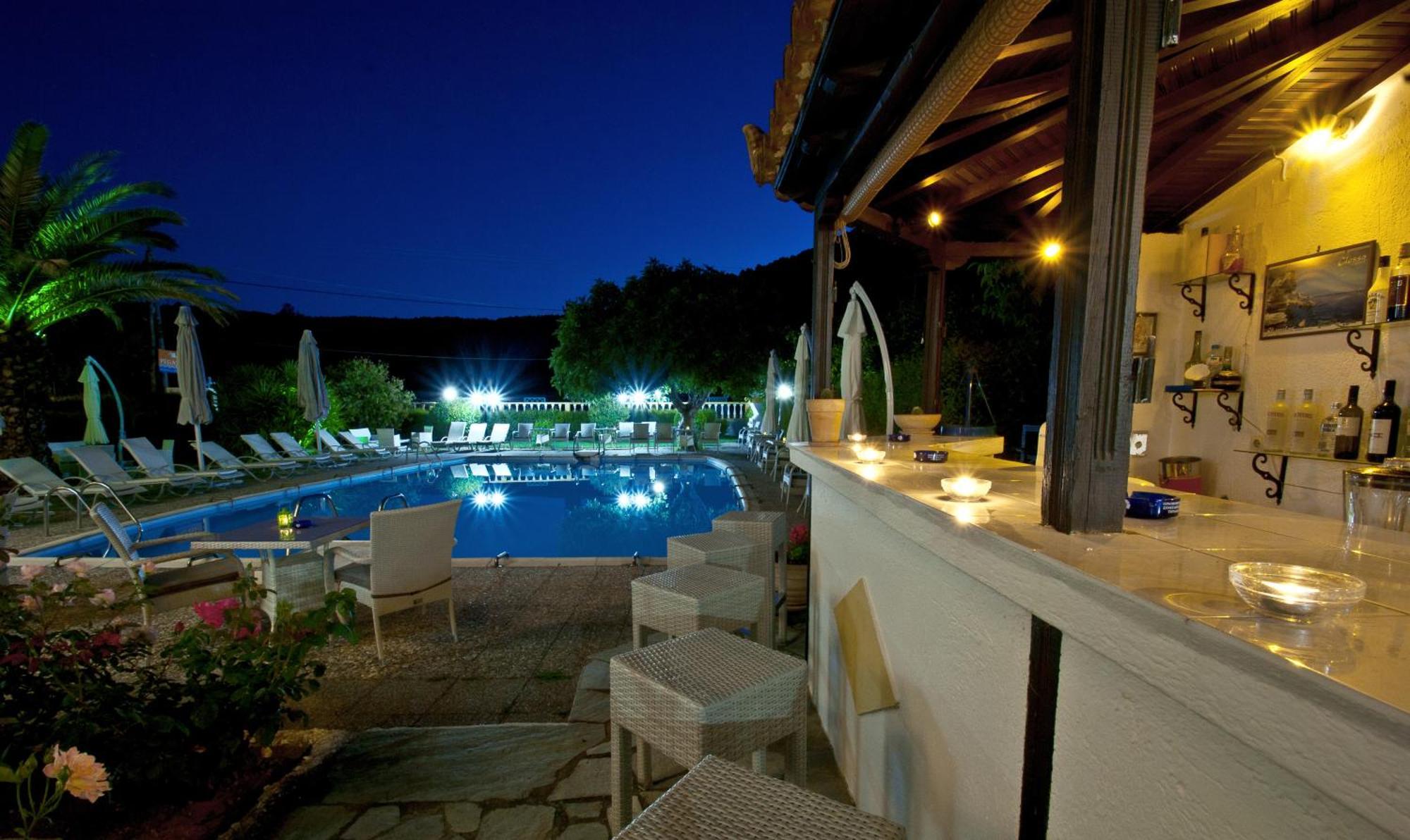 Pegasus Apartments Stafylos Esterno foto