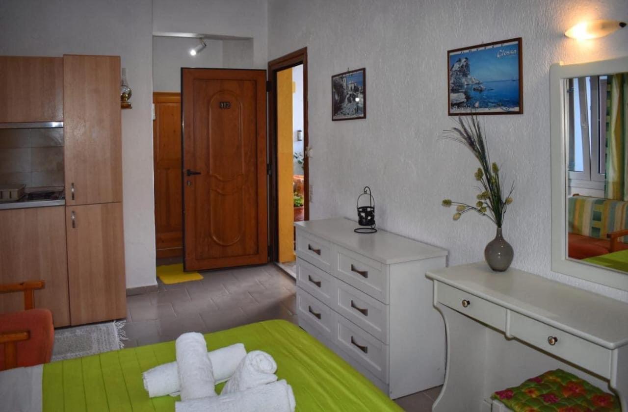 Pegasus Apartments Stafylos Esterno foto