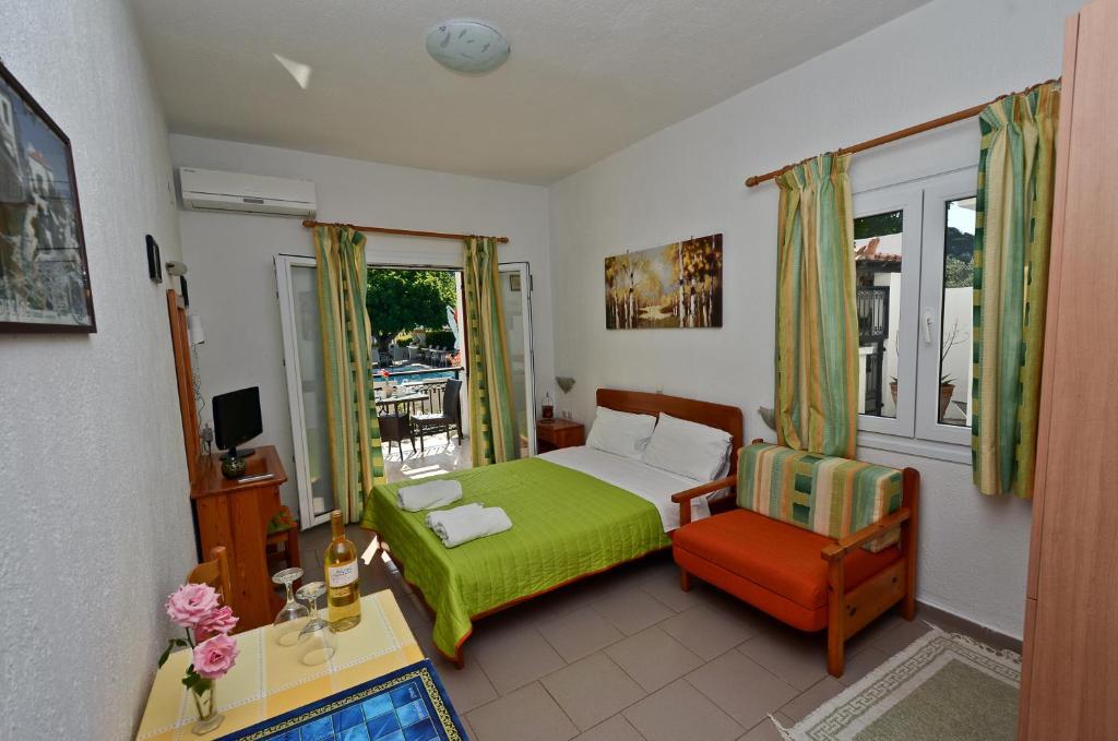 Pegasus Apartments Stafylos Esterno foto